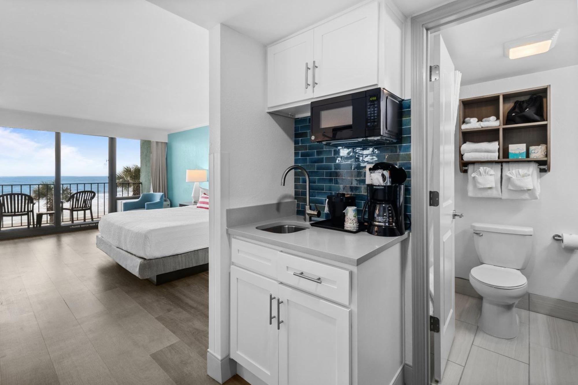 Отель Compass Cove Миртл-Бич Экстерьер фото